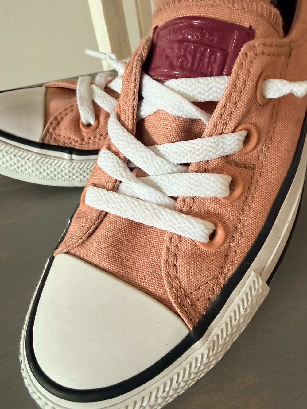 Converse  Low-Top Sneakers in Coral